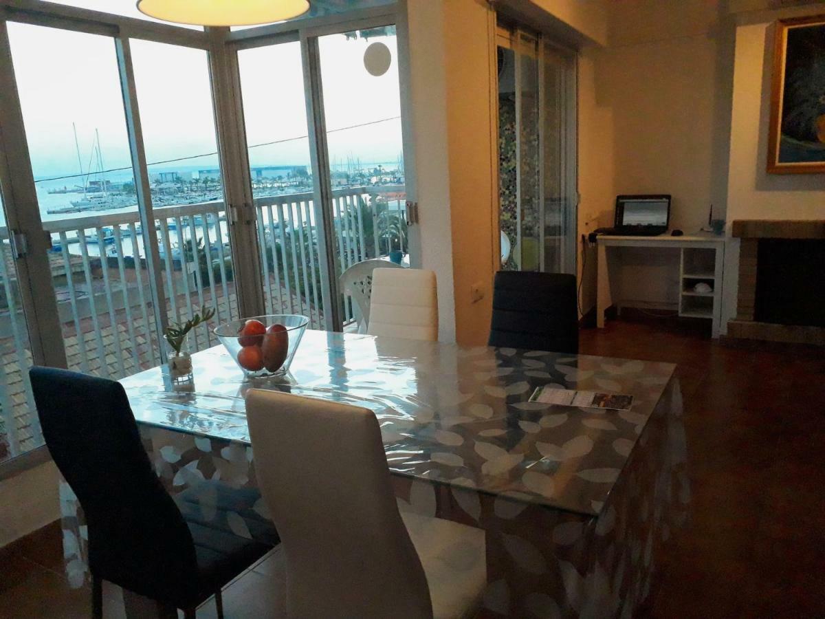 2 Bedroom'S Flat On The Beach, City Center, 1 Line Santa Pola Exterior photo