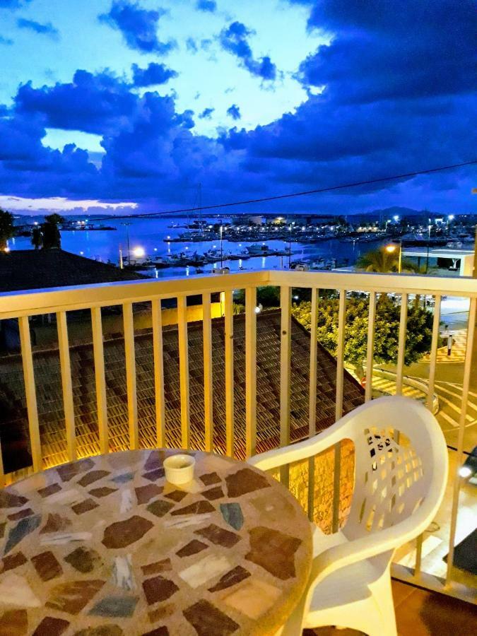 2 Bedroom'S Flat On The Beach, City Center, 1 Line Santa Pola Exterior photo
